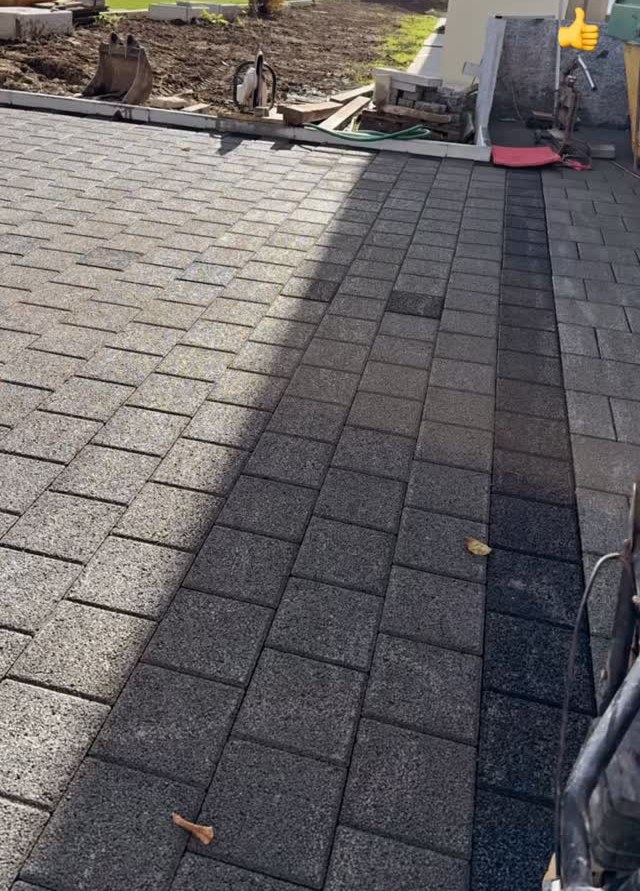 Pflasterarbeiten an einem Aussenbereich